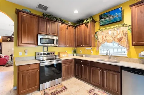 7655 Rex Hill Trail Orlando FL 32818