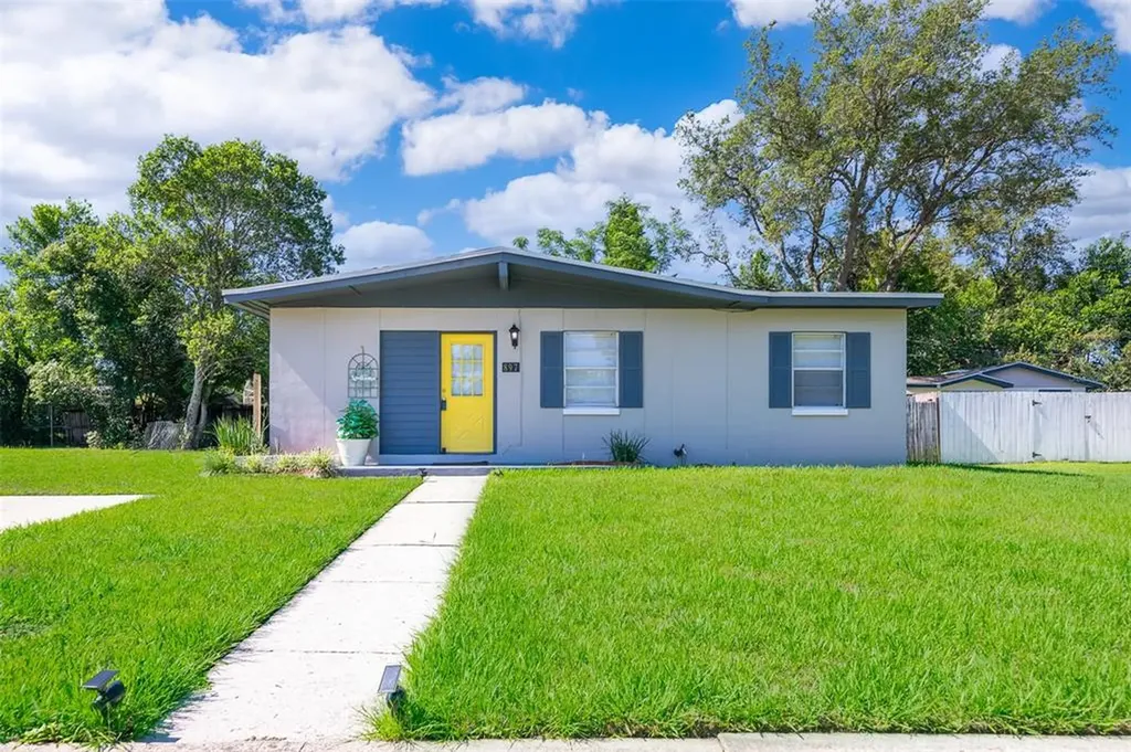 897 Radcliff Street Deltona FL 32725