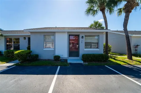 76 Lake Villa Way Kissimmee FL 34743