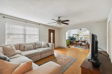 8703 N Highland Avenue Tampa FL 33604