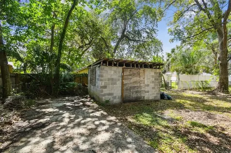 8703 N Highland Avenue Tampa FL 33604