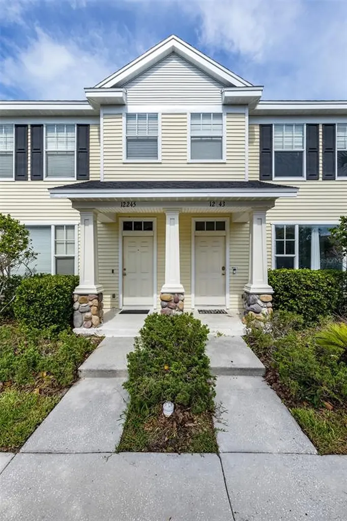 12243 Country White Circle Tampa FL 33635