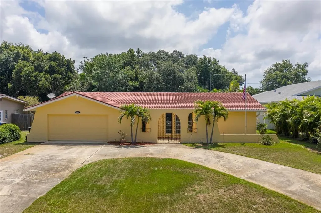 1801 80th Street N St Petersburg FL 33710