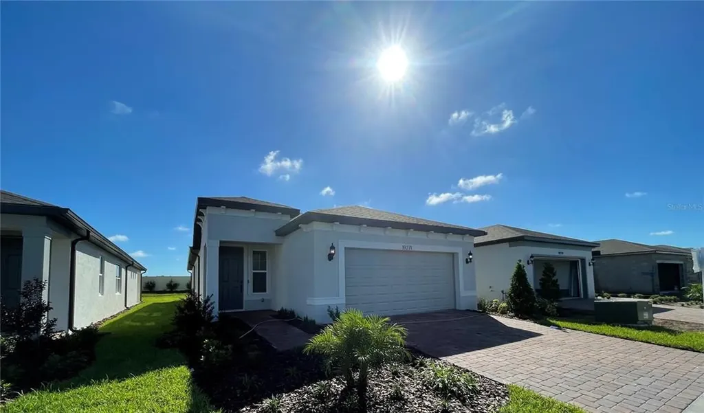 19271 Iron Topsail Isle Land O Lakes FL 34638