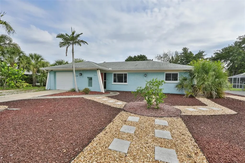 6614 1st Avenue W Bradenton FL 34209