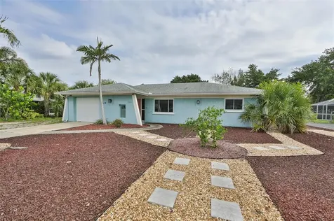 6614 1st Avenue W Bradenton FL 34209