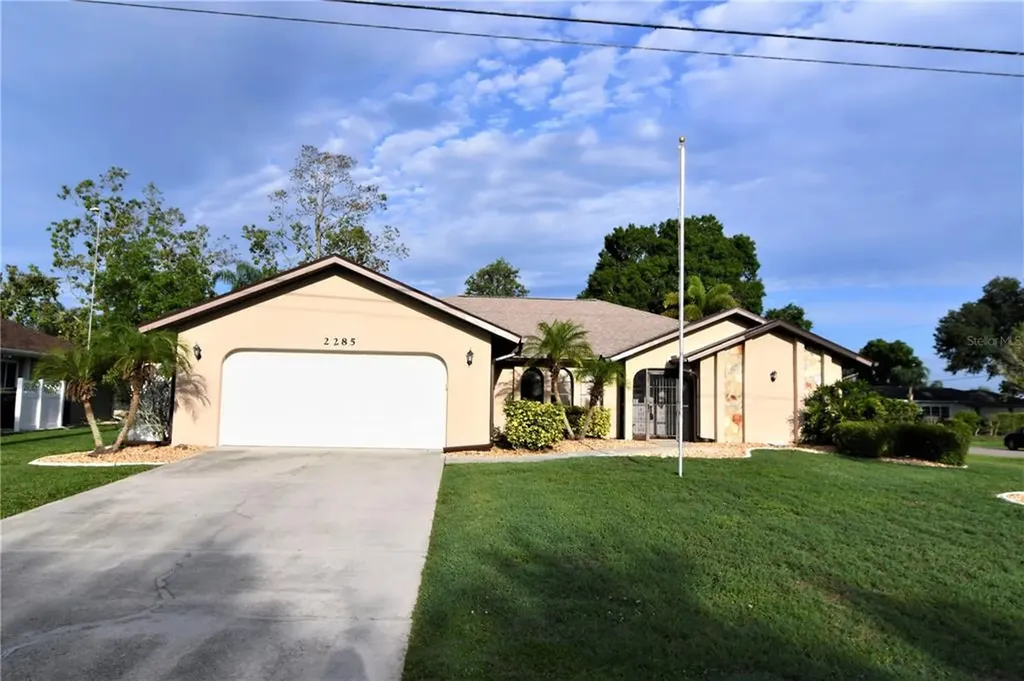 2285 Rio De Janeiro Avenue Punta Gorda FL 33983
