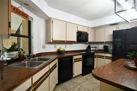 2285 Rio De Janeiro Avenue Punta Gorda FL 33983