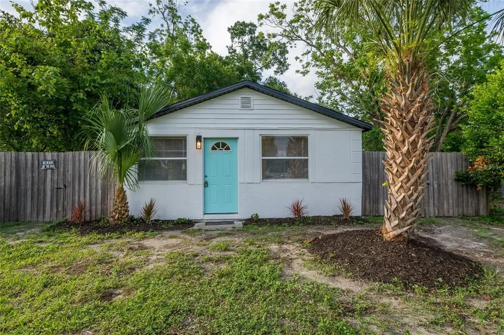 2708 E 9th Avenue Tampa FL 33605