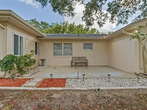 2849 Thistle Court N Palm Harbor FL 34684