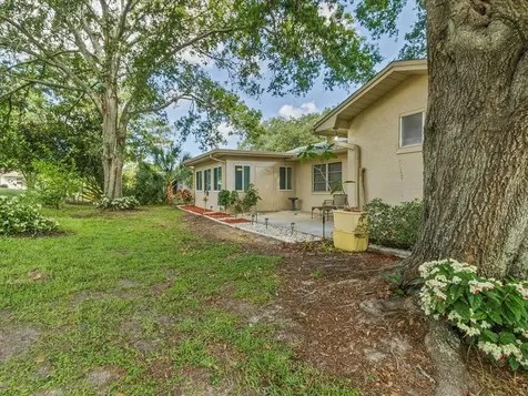 2849 Thistle Court N Palm Harbor FL 34684