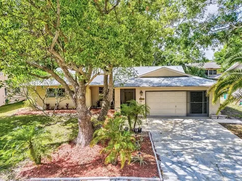 2849 Thistle Court N Palm Harbor FL 34684