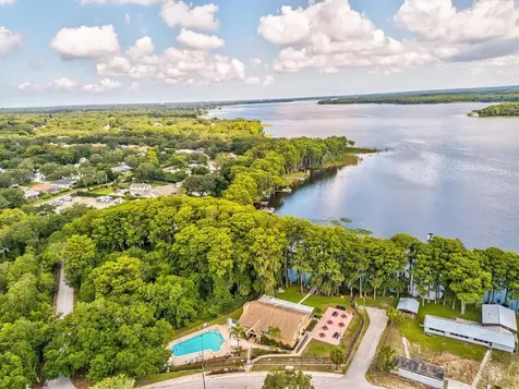 2849 Thistle Court N Palm Harbor FL 34684