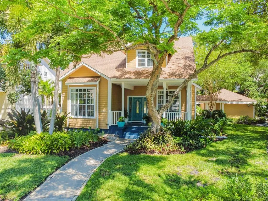 2510 S Obrapia Street Tampa FL 33629