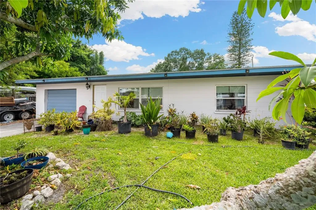 5324 5th Street Court E Bradenton FL 34203