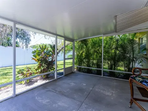 5422 Knollwood Place Sarasota FL 34232