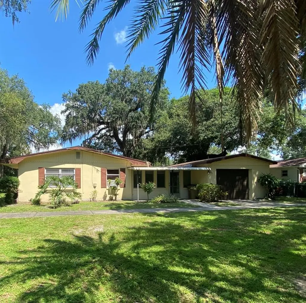 12 Idora Boulevard Kissimmee FL 34744