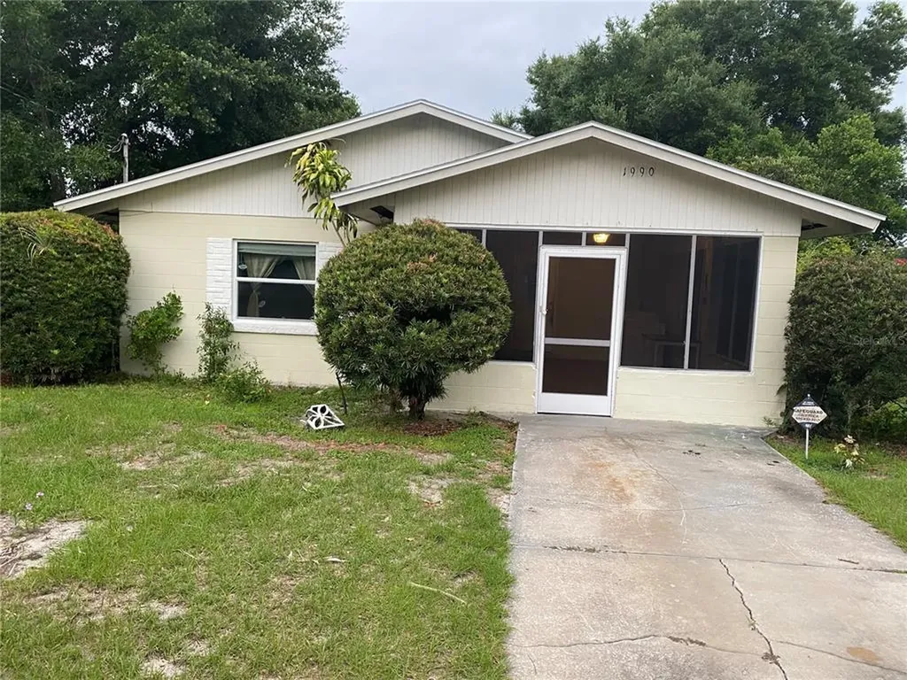 1990 5th Street NE Winter Haven FL 33881