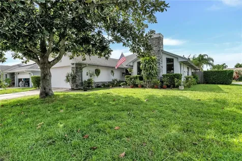 512 Starstone Drive Lake Mary FL 32746