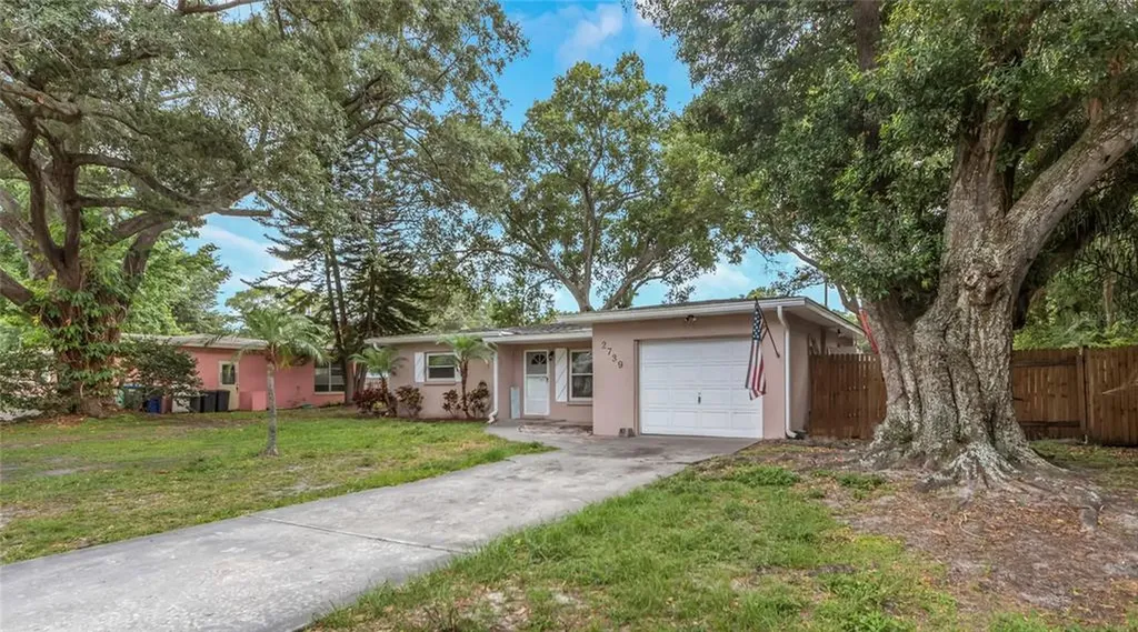 2739 Avocado Drive Clearwater FL 33759