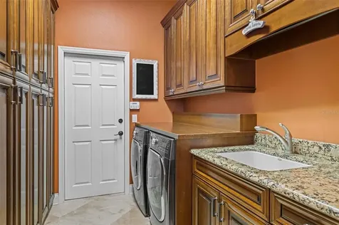 2091 Diamond Court Oldsmar FL 34677