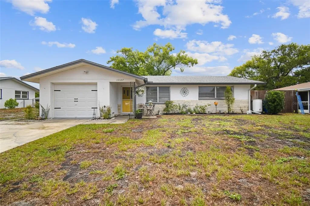 10527 Oak Hill Drive Port Richey FL 34668