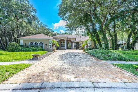 17914 Burnt Oak Lane Lithia FL 33547