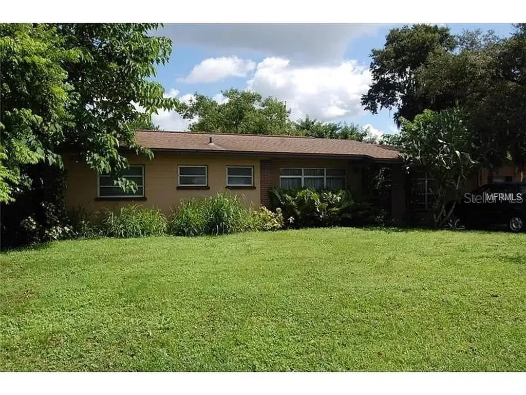 2512 Kiwanis Avenue Lakeland FL 33801