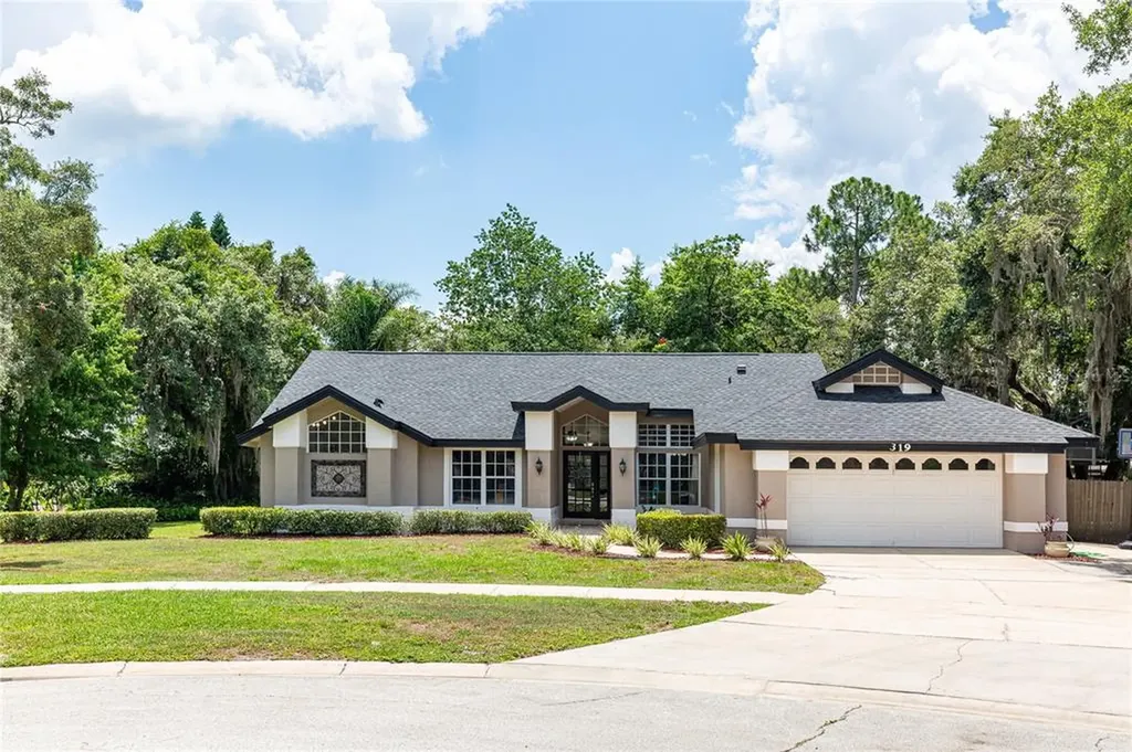 319 Oakwood Court Lake Mary FL 32746
