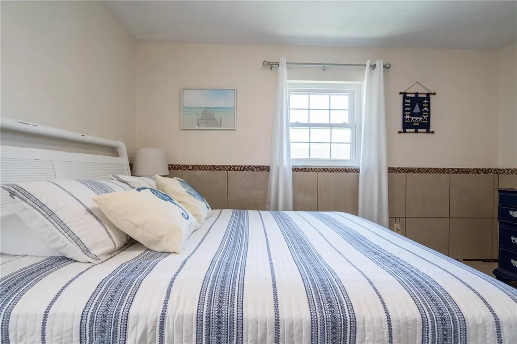 2140 Pinehurst Street Sarasota FL 34231