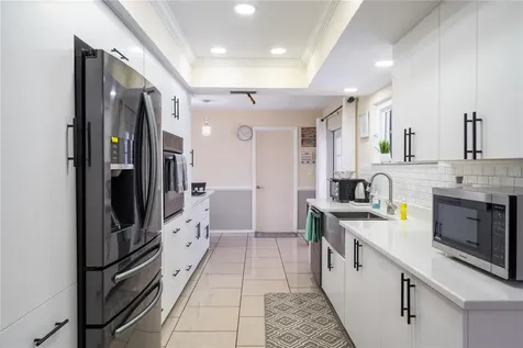 2140 Pinehurst Street Sarasota FL 34231