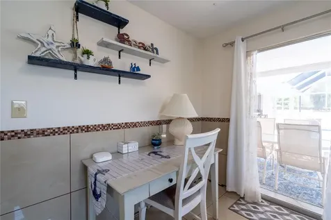 2140 Pinehurst Street Sarasota FL 34231