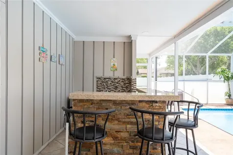 2140 Pinehurst Street Sarasota FL 34231