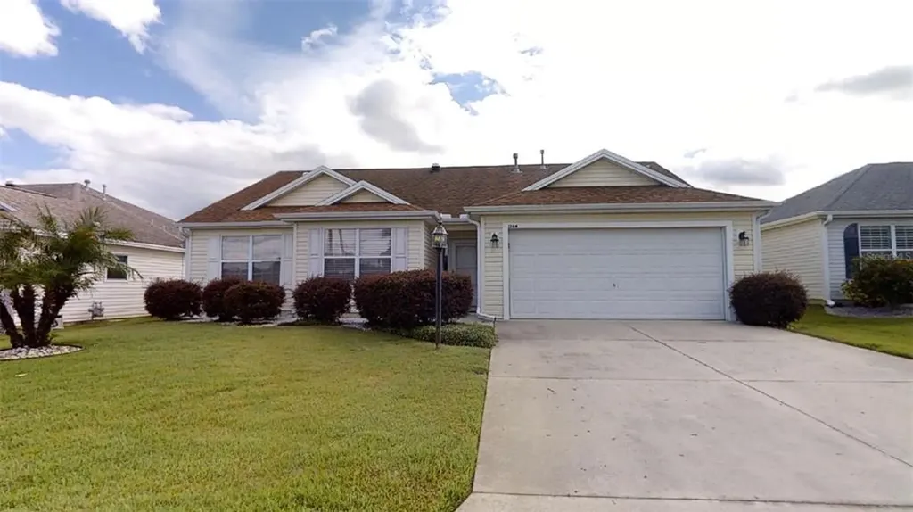 1264 Limestone Avenue The Villages FL 32162