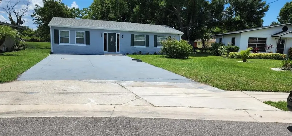333 Amador Circle Orlando FL 32810