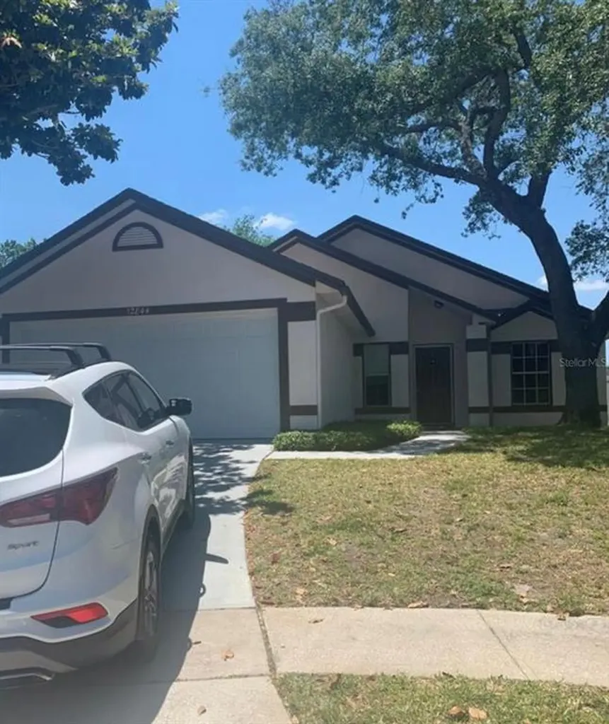 12844 Catfish Court Orlando FL 32828