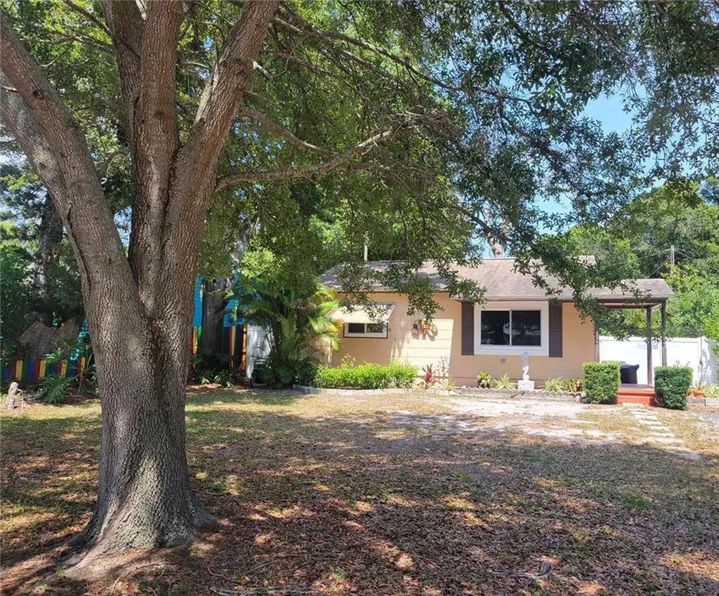 1208 55th Street S Gulfport FL 33707
