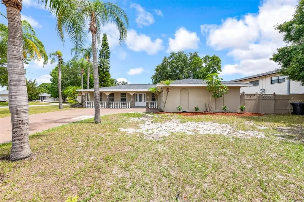 2372 Eastwood Drive Clearwater FL 33765