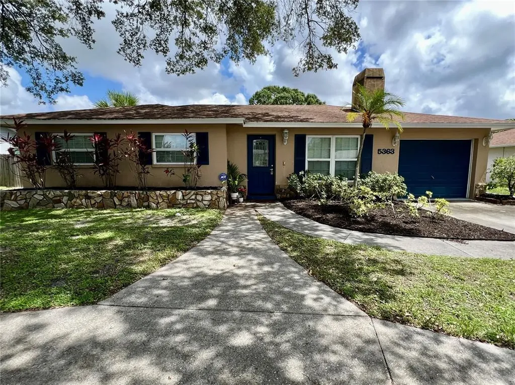 5363 Foxwood Drive Sarasota FL 34232
