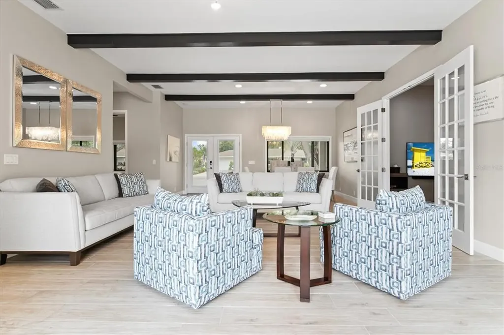 1905 Tulip Drive Sarasota FL 34239