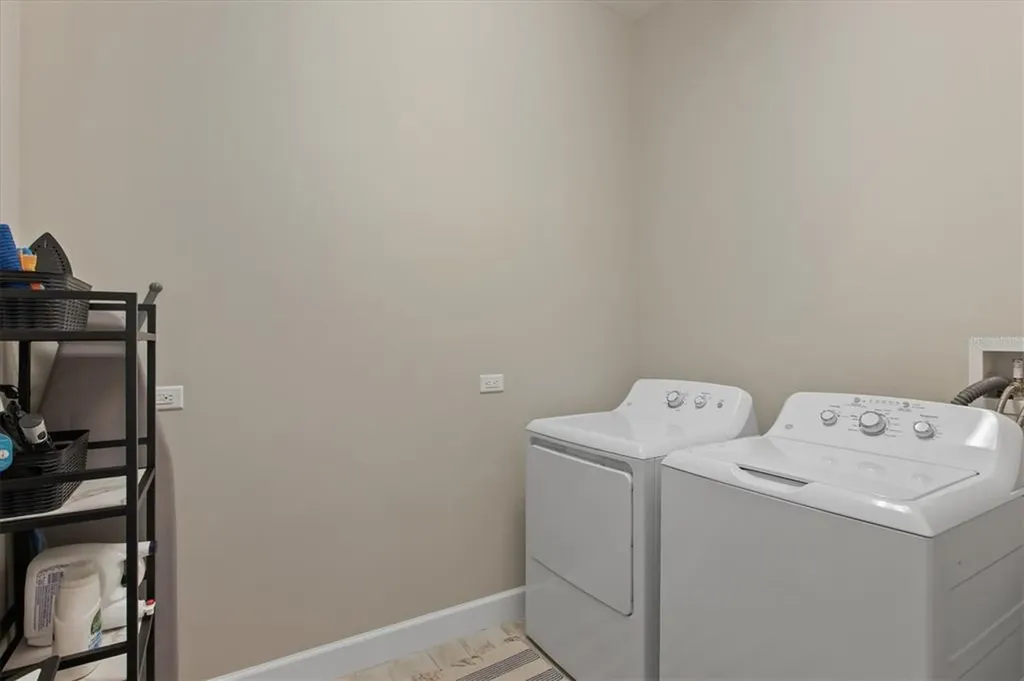 1905 Tulip Drive Sarasota FL 34239
