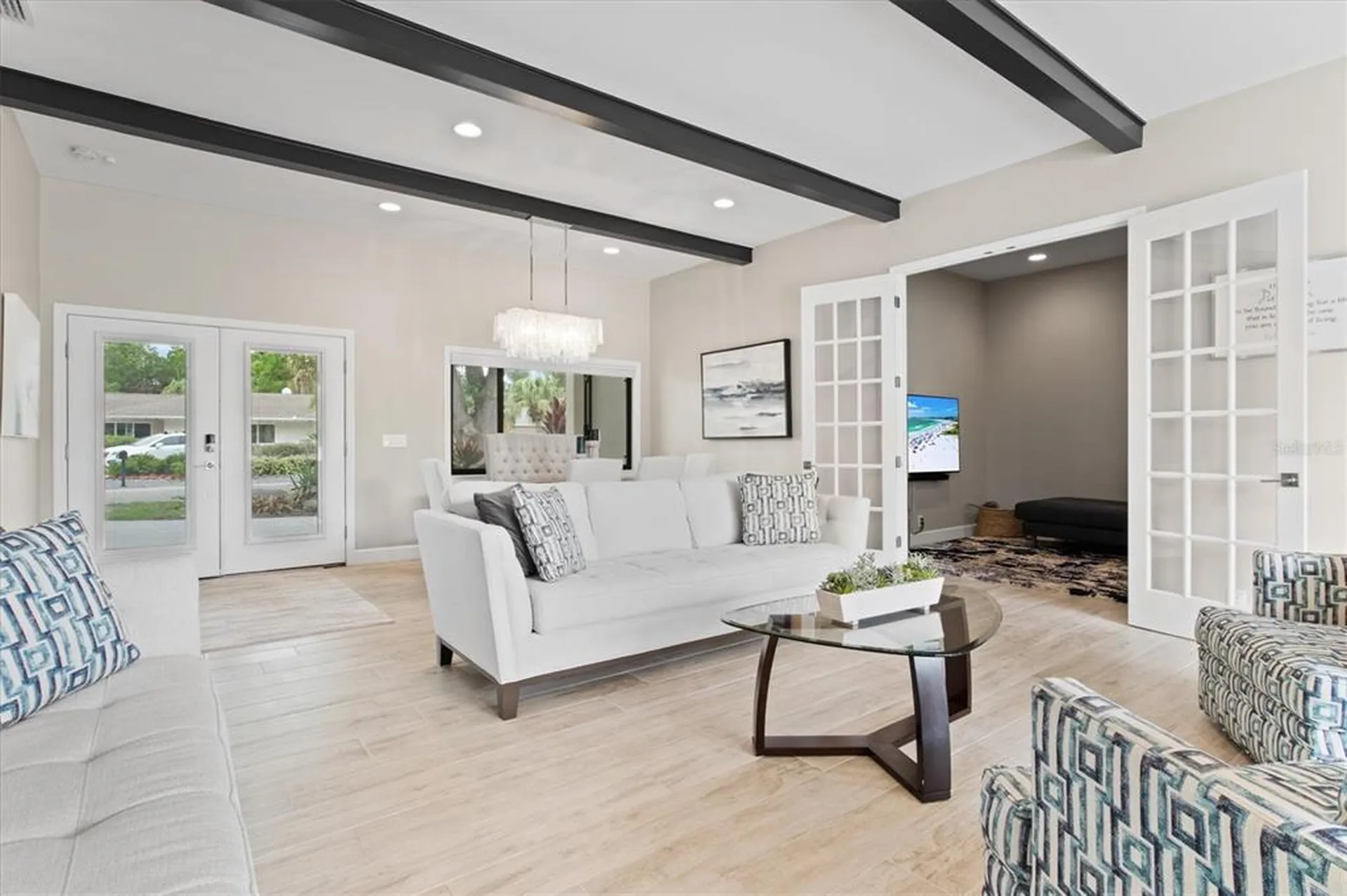 1905 Tulip Drive Sarasota FL 34239