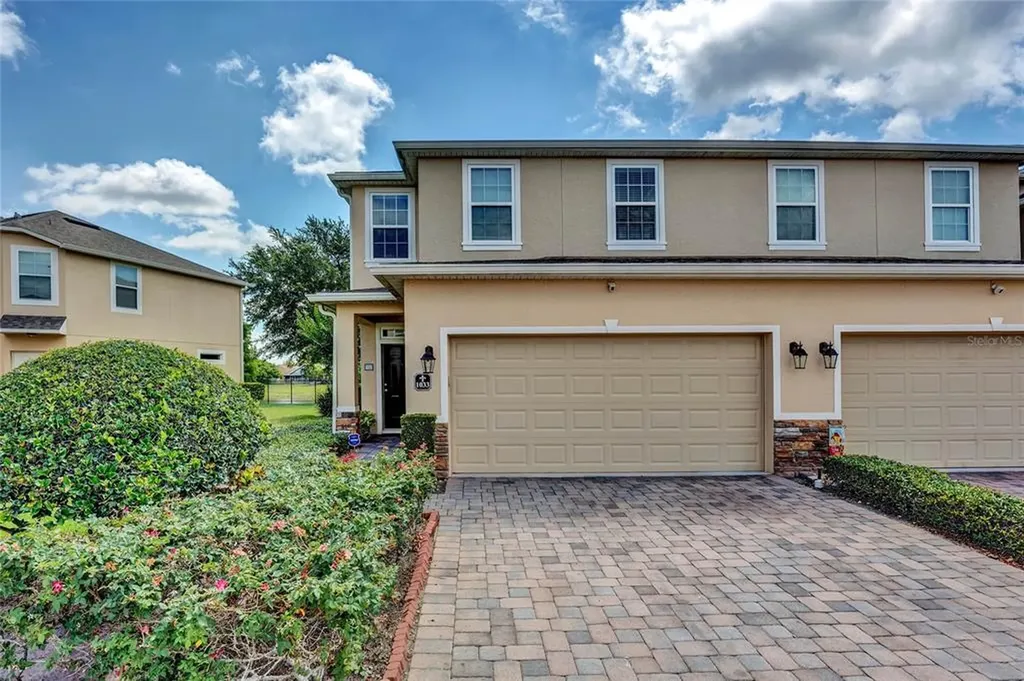 1033 Wood Cove Kissimmee FL 34743