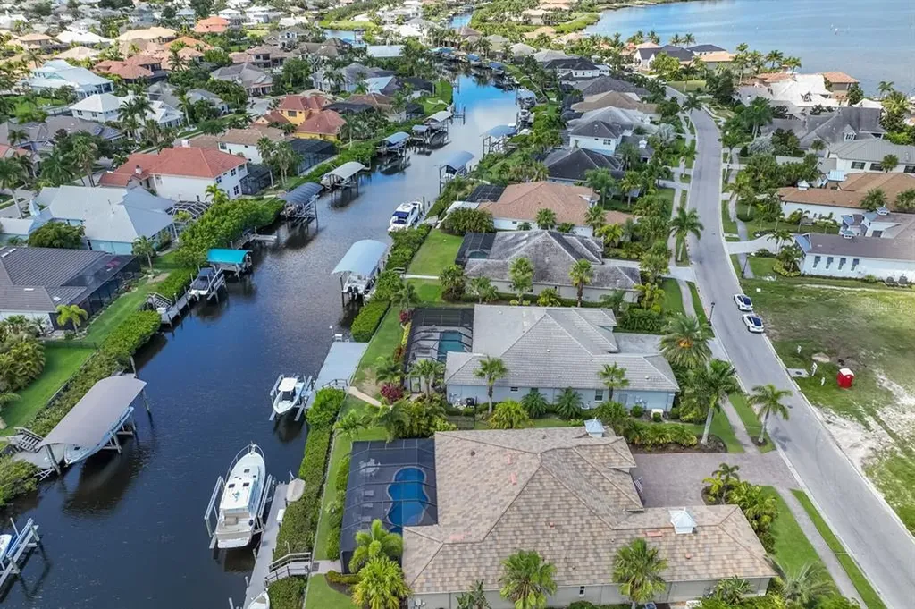 677 Regatta Way Bradenton FL 34208