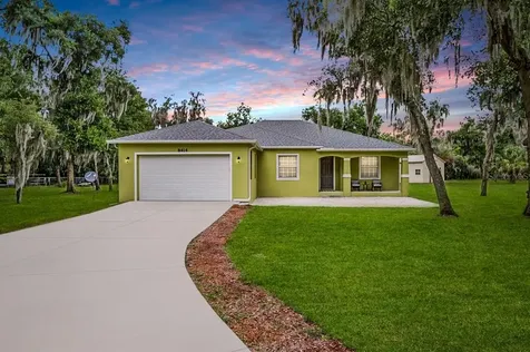 8414 Southwood Oaks Street Lithia FL 33547