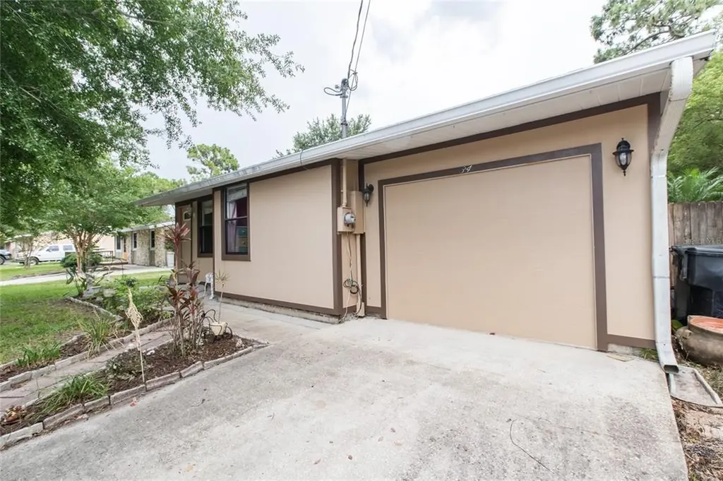 34 W Bob White Street Apopka FL 32712
