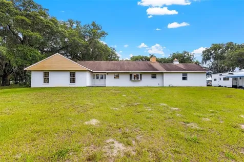 31748 Old Country Lane Dade City FL 33525