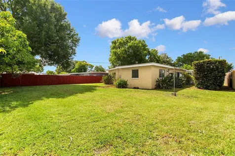 2333 W Doris Street Kissimmee FL 34741