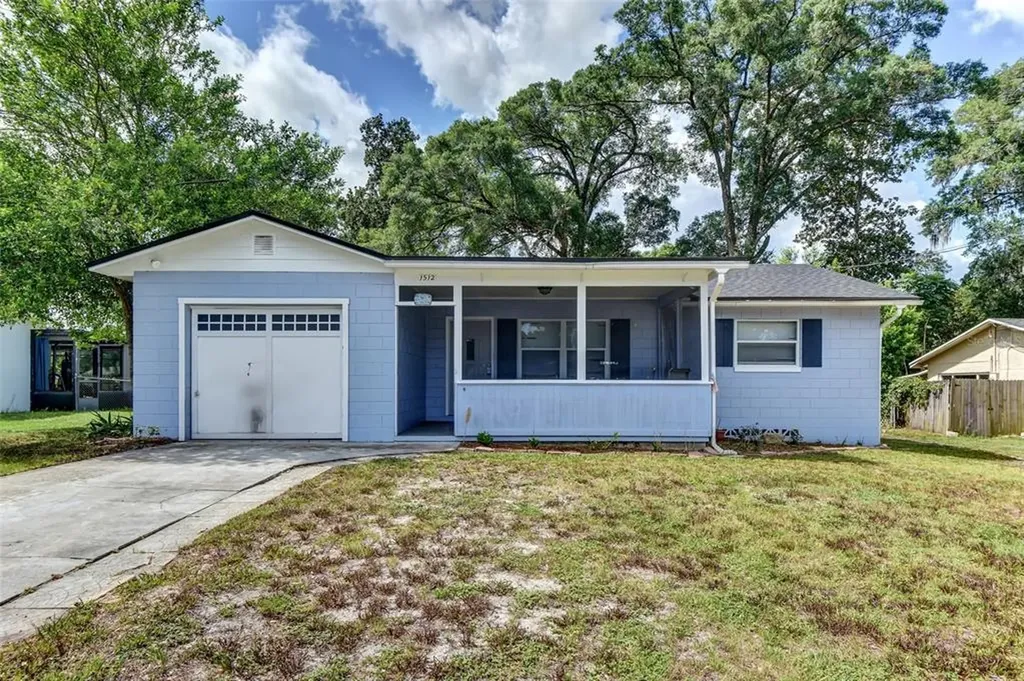 1512 Stevens Avenue Deland FL 32720