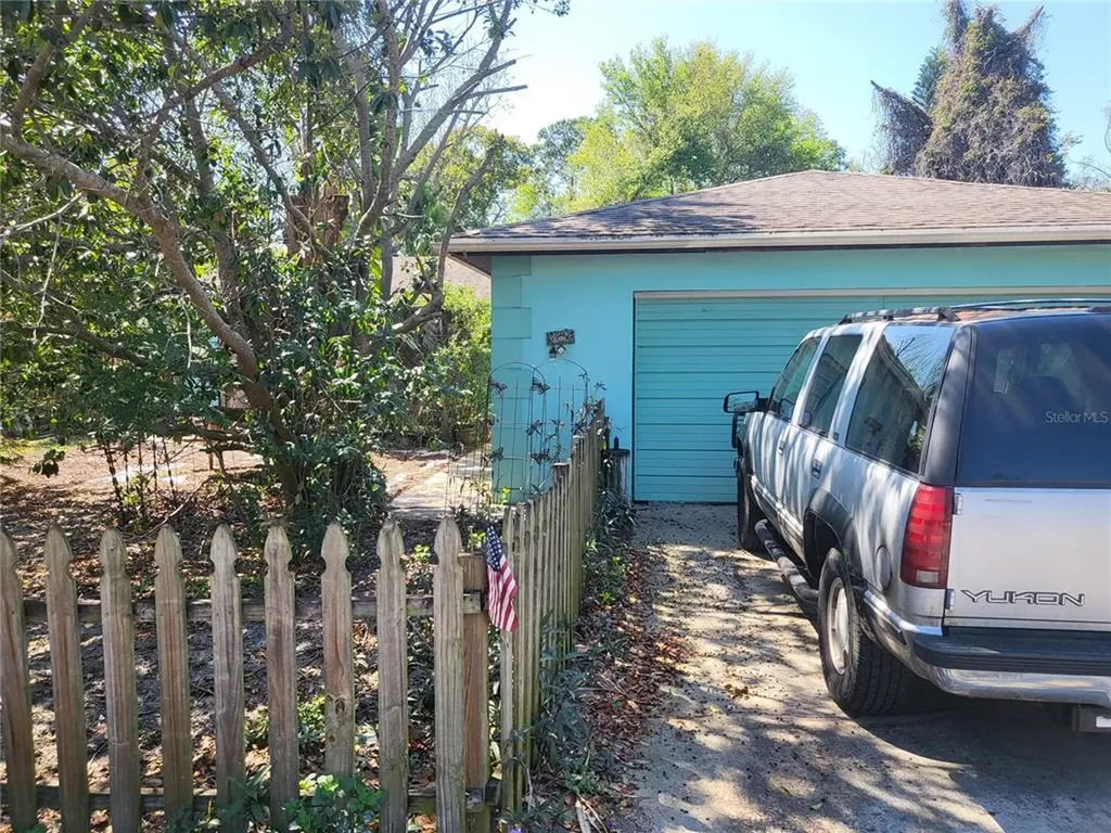 2726 Knoll Street E Palm Harbor FL 34683